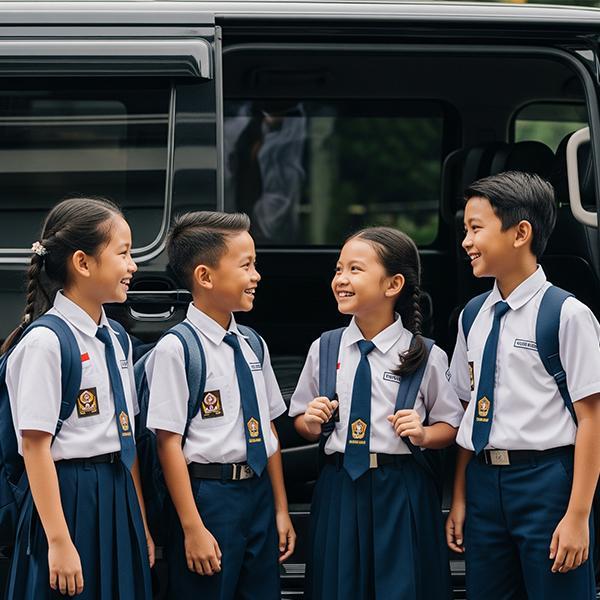 gambar armada mobil antar jemput anak sekolah balikpapan